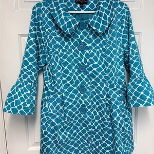 Eden Court Teal and White Coat